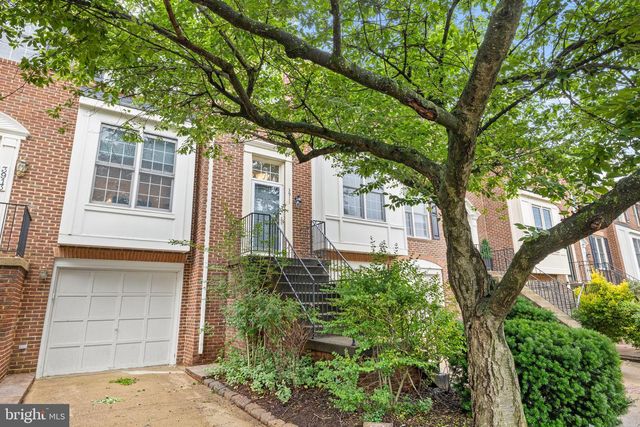 3911 CHARLES AVE, Alexandria, VA 22305
