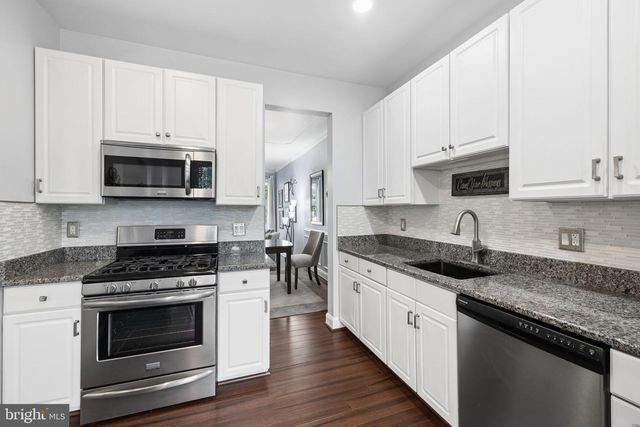 3911 CHARLES AVE, Alexandria, VA 22305