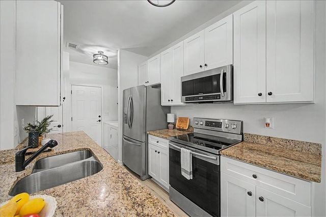 182 Towne Villas Drive, Jasper, GA 30143