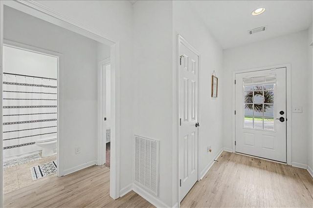 182 Towne Villas Drive, Jasper, GA 30143