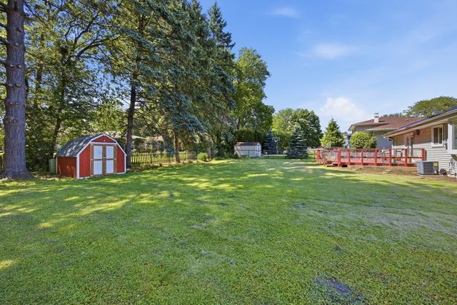 904 Chippewa Drive, Elgin, IL 60120