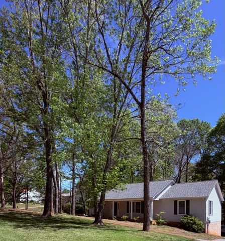 109 June St, Mcminnville, TN 37110