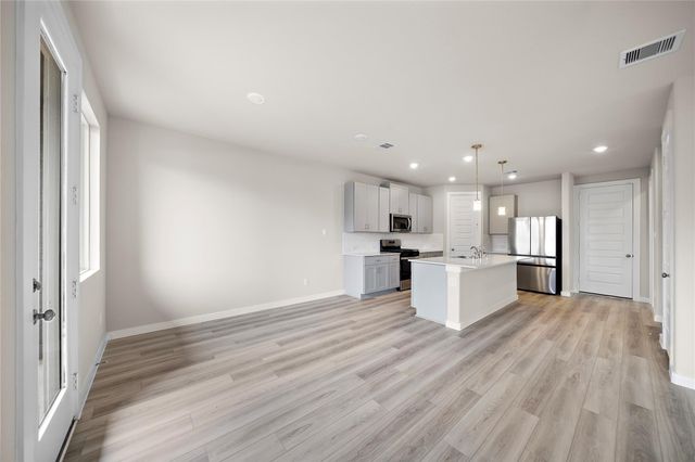 9912 Storehouse Drive, Houston, TX 77080