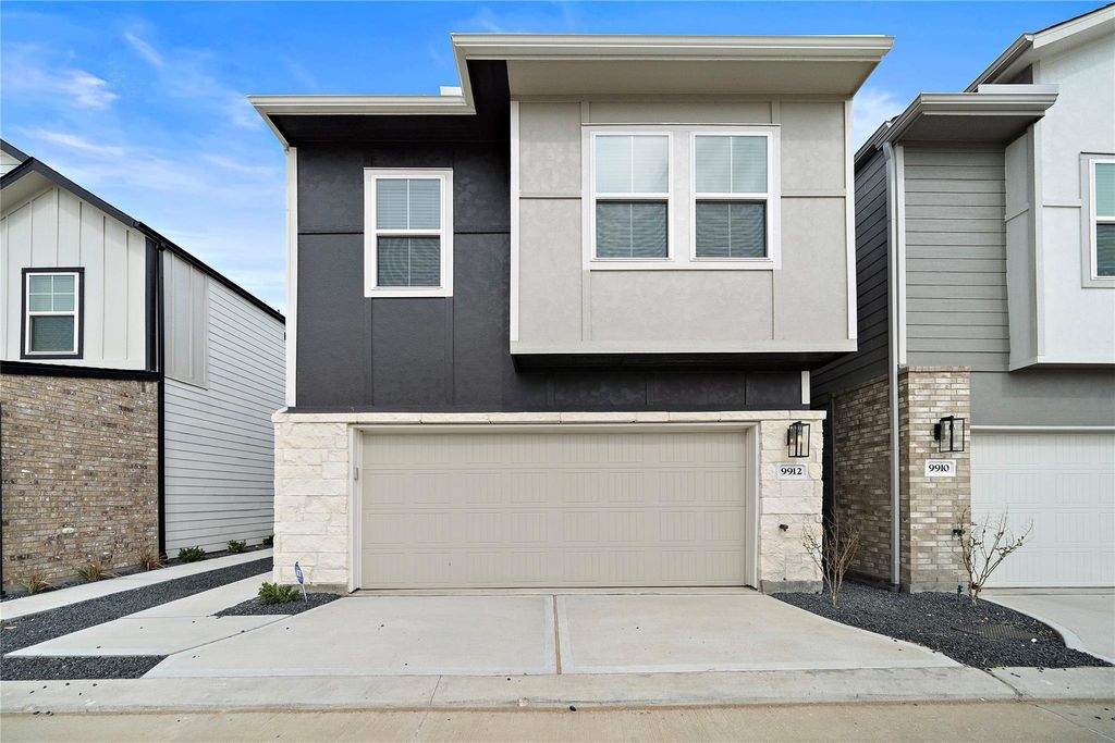 9912 Storehouse Drive, Houston, TX 77080
