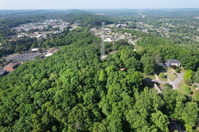 3470 Crown Colony Drive NW, Cleveland, TN 37312