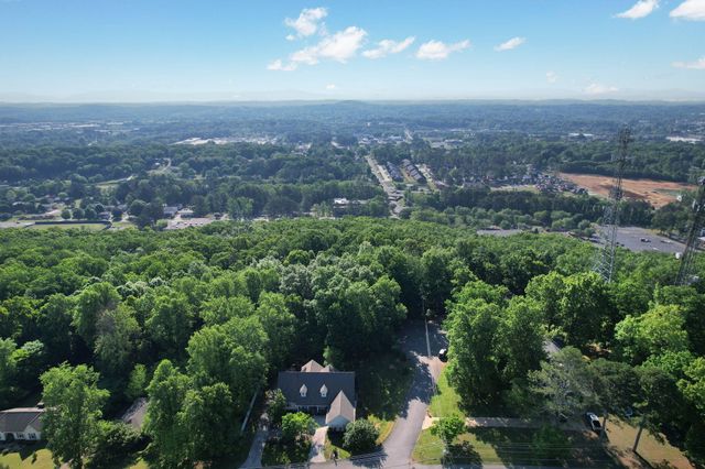 3470 Crown Colony Drive NW, Cleveland, TN 37312