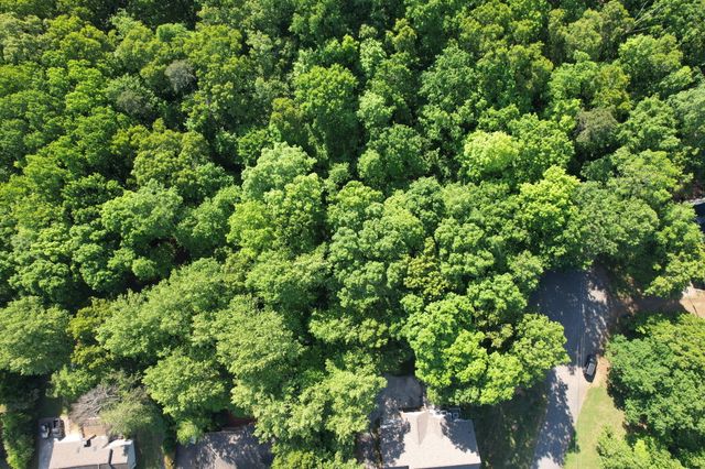 3470 Crown Colony Drive NW, Cleveland, TN 37312