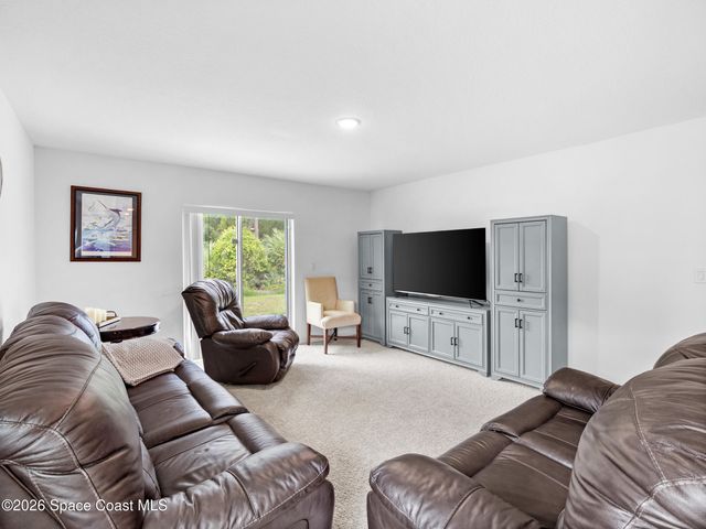 1011 Starfire Street SE, Palm Bay, FL 32909