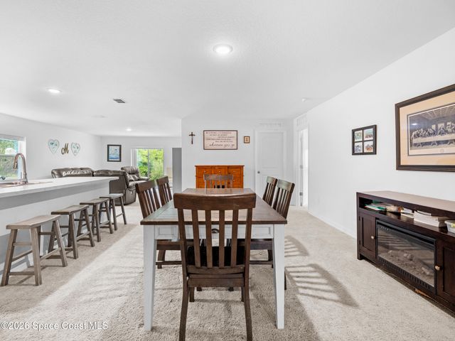 1011 Starfire Street SE, Palm Bay, FL 32909