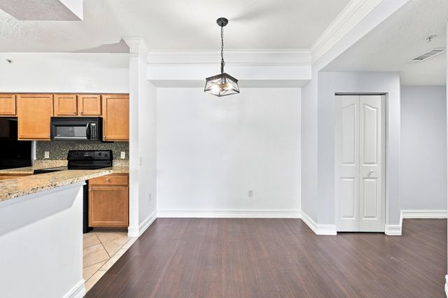 9873 Baywinds Drive 5109, West Palm Beach, FL 33411