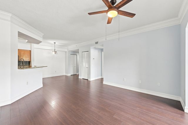 9873 Baywinds Drive 5109, West Palm Beach, FL 33411