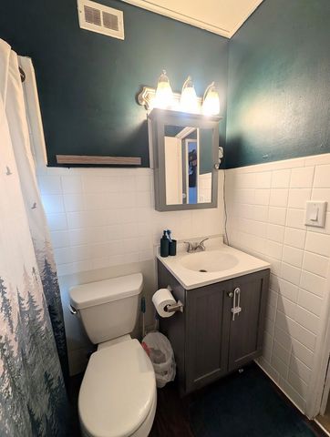 582 Riverside Drive, Battle Creek City, MI 49015