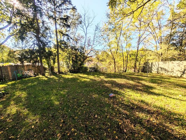 582 Riverside Drive, Battle Creek City, MI 49015