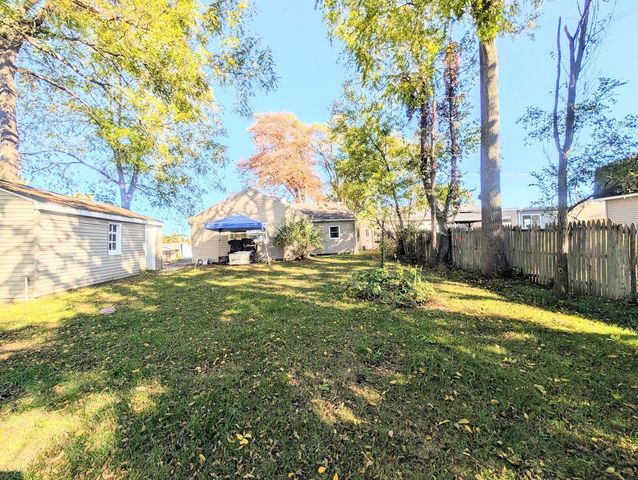 582 Riverside Drive, Battle Creek City, MI 49015
