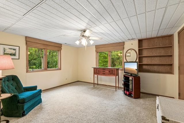 14 Brierwoods Lane, Hawthorn Woods, IL 60047