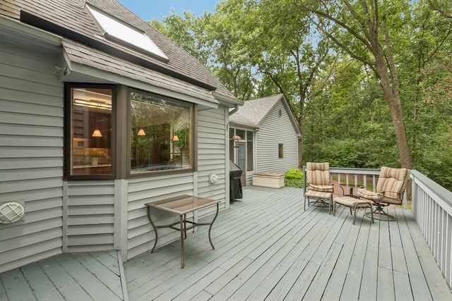 14 Brierwoods Lane, Hawthorn Woods, IL 60047