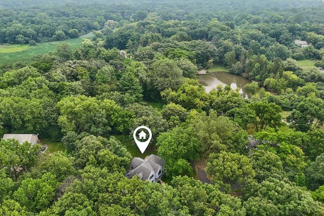 14 Brierwoods Lane, Hawthorn Woods, IL 60047