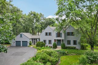 14 Brierwoods Lane, Hawthorn Woods, IL 60047