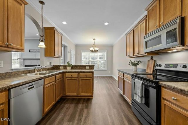 415 Carolina Avenue, Raleigh, NC 27606