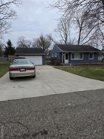 6465 Monrovia Drive, Waterford, MI 48329