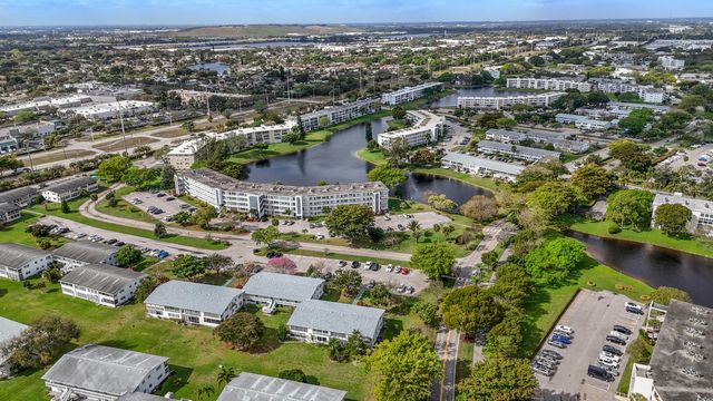 297 Farnham M, Deerfield Beach, FL 33442