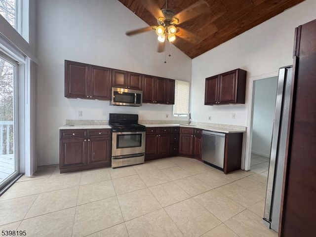 252 Wiscasset Rd, Vernon Twp., NJ 07422