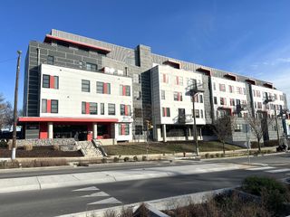 1900 12th Ave S Apt 420, Nashville, TN 37203