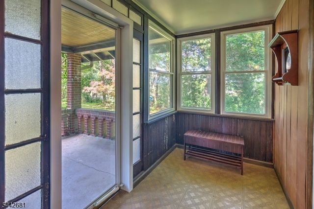 114 Amwell Rd, East Amwell Twp., NJ 08822