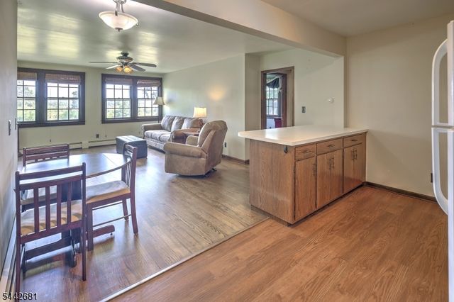 114 Amwell Rd, East Amwell Twp., NJ 08822
