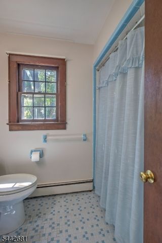 114 Amwell Rd, East Amwell Twp., NJ 08822