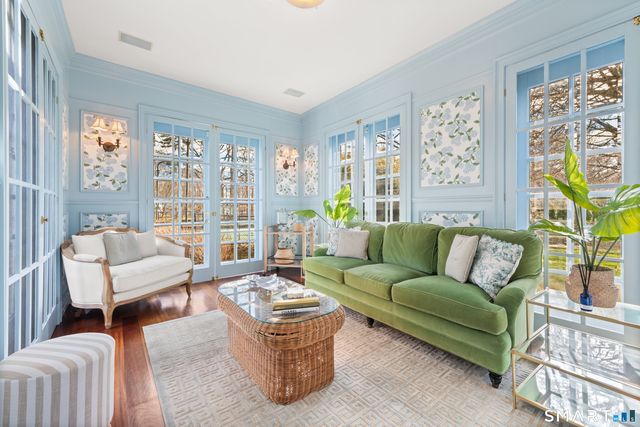 91 Algonquin Road, Fairfield, CT 06825