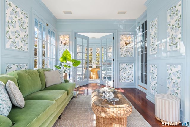 91 Algonquin Road, Fairfield, CT 06825