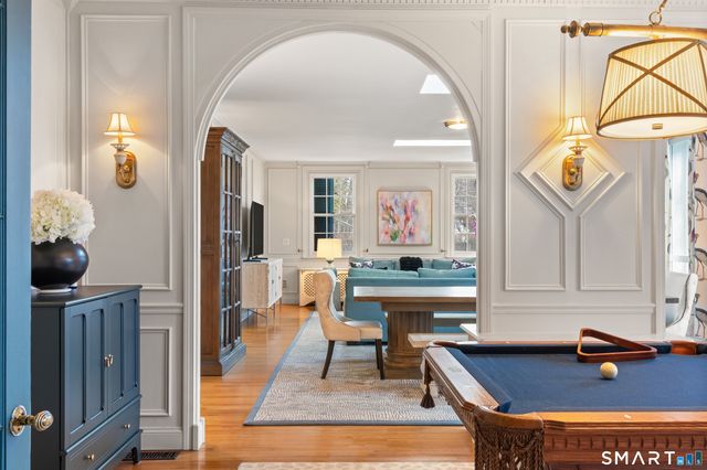 91 Algonquin Road, Fairfield, CT 06825