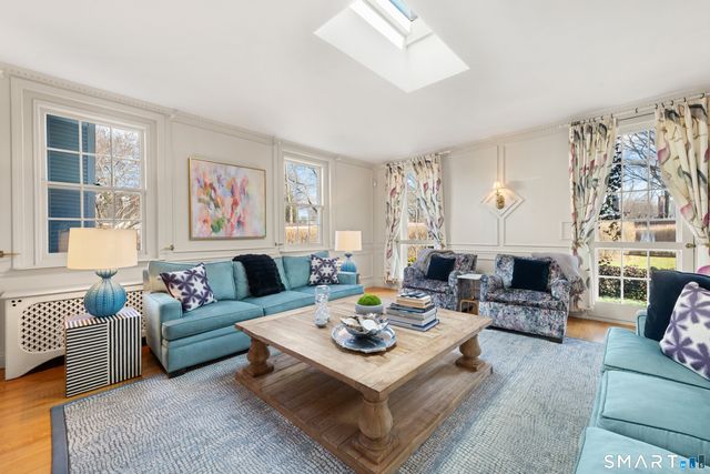 91 Algonquin Road, Fairfield, CT 06825