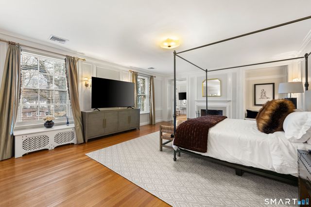 91 Algonquin Road, Fairfield, CT 06825