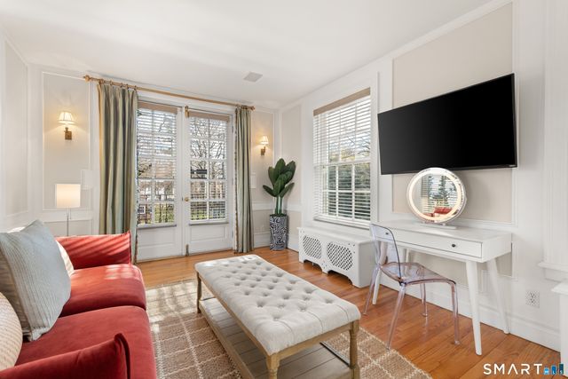 91 Algonquin Road, Fairfield, CT 06825