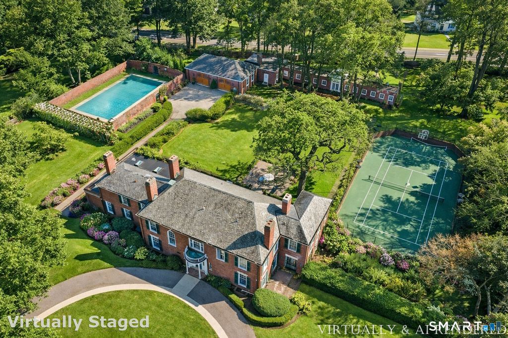 91 Algonquin Road, Fairfield, CT 06825