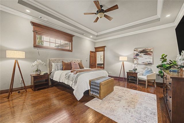 1816 S 27th Place, Rogers, AR 72758