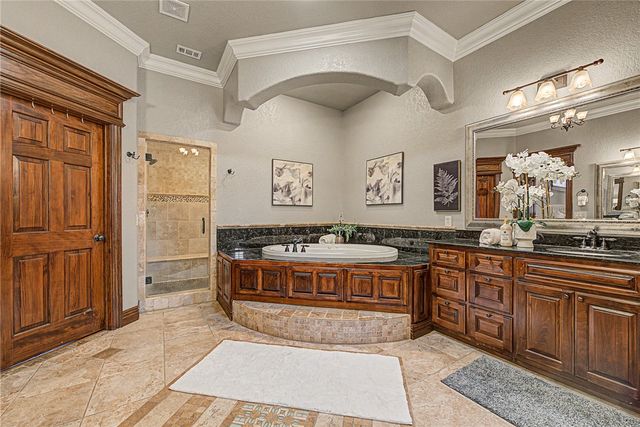 1816 S 27th Place, Rogers, AR 72758