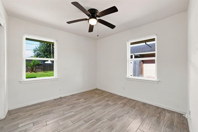5719 Turtle Creek Road, Houston, TX 77017