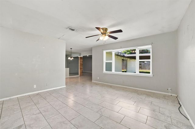 5719 Turtle Creek Road, Houston, TX 77017