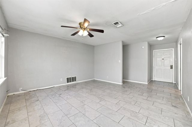 5719 Turtle Creek Road, Houston, TX 77017