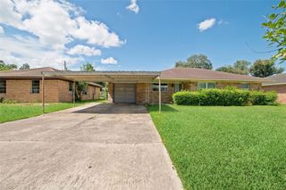 5719 Turtle Creek Road, Houston, TX 77017