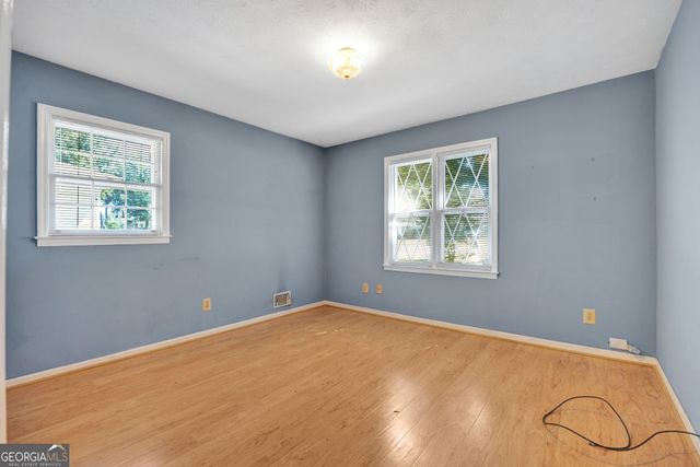 1777 Hickory Street SE, Conyers, GA 30013