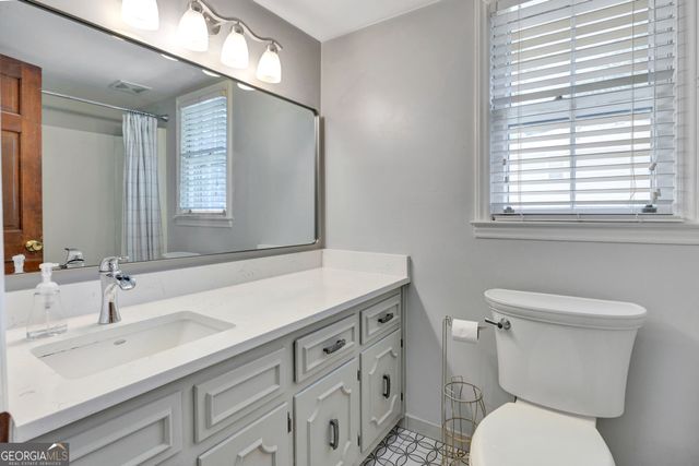 1777 Hickory Street SE, Conyers, GA 30013