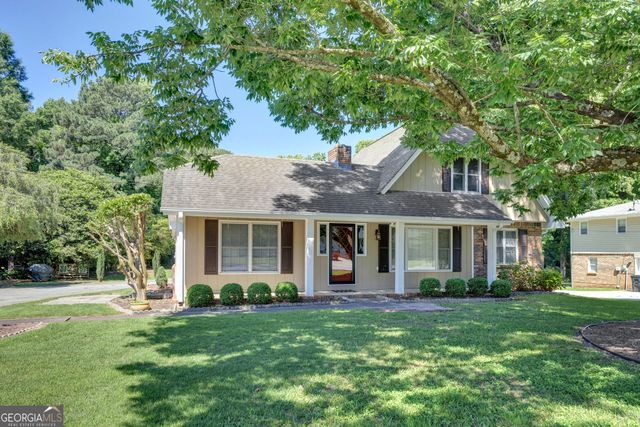 1777 Hickory Street SE, Conyers, GA 30013