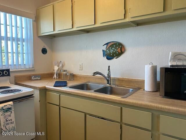 390 W Cocoa Beach Causeway 40-6, Cocoa Beach, FL 32931