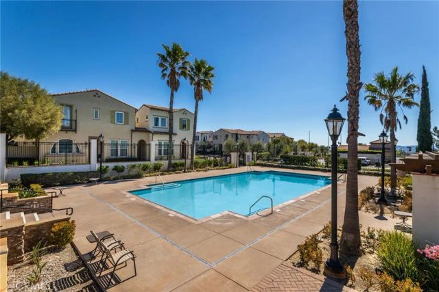 11232 Paseo Del Cielo 120, Porter Ranch, CA 91326