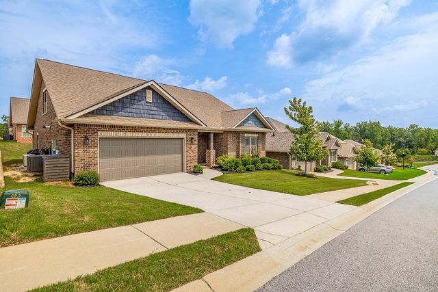 517 Flying Squirrel Way, Greenville, SC 29605