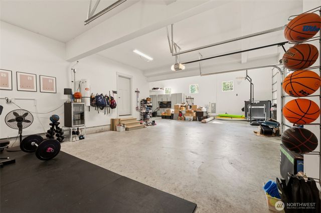 21215 E Lost Lake Road, Snohomish, WA 98296